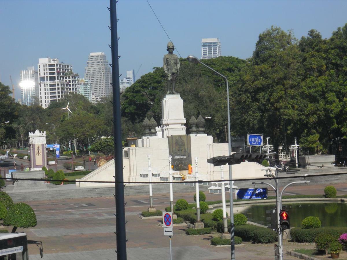 Travel Lodge Surawong (Adults Only) Bangkok Zewnętrze zdjęcie